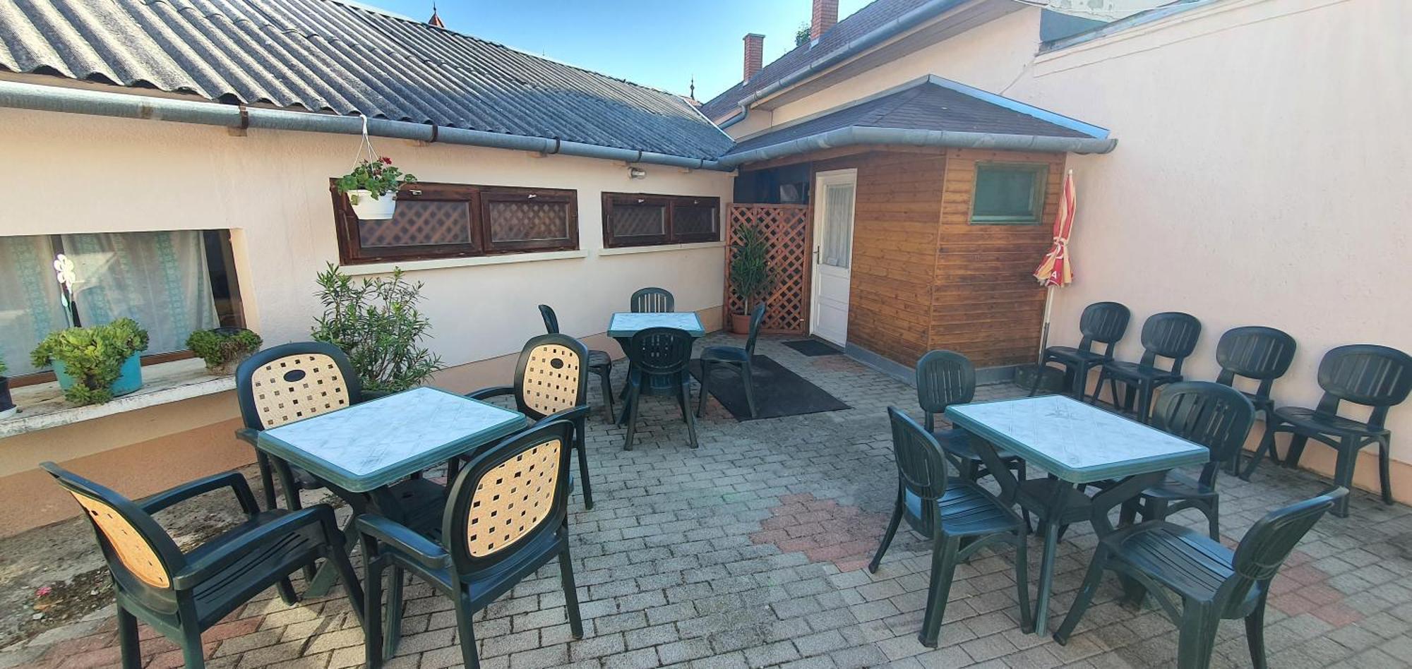 Koelcsey 21 Vendeghaz Hotel Hajduszoboszlo Ngoại thất bức ảnh