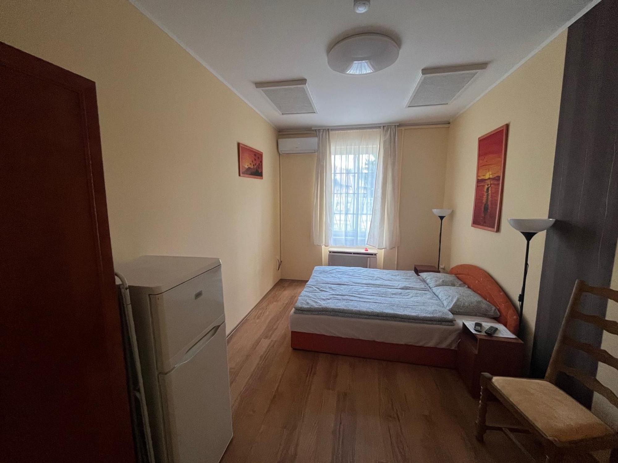 Koelcsey 21 Vendeghaz Hotel Hajduszoboszlo Ngoại thất bức ảnh
