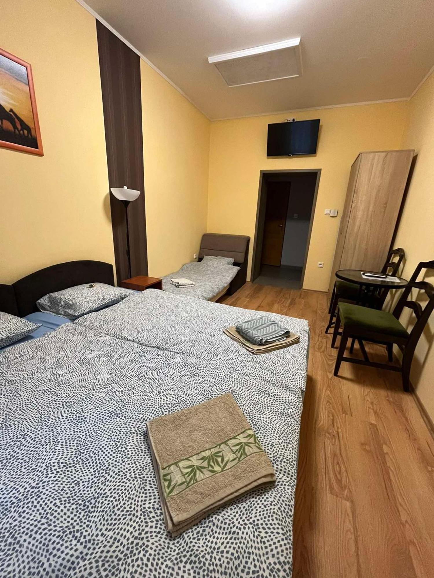 Koelcsey 21 Vendeghaz Hotel Hajduszoboszlo Ngoại thất bức ảnh